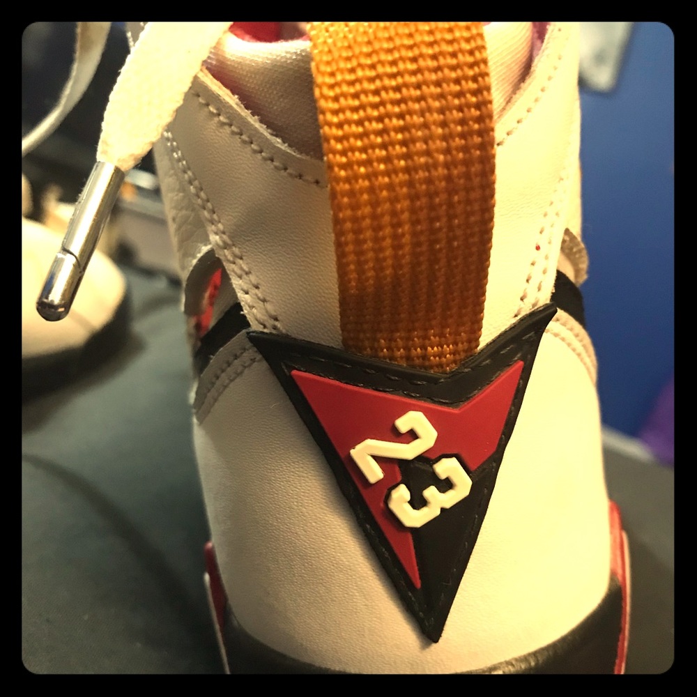 Air Jordan 7 Retro ‘Cardinal’ 2011